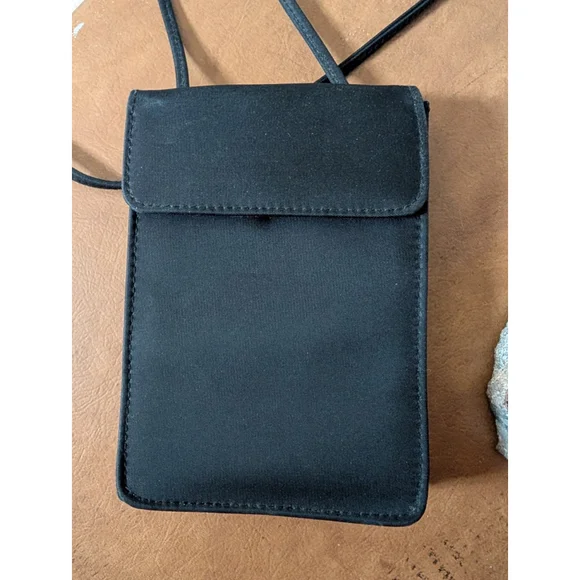 Vintage Samsonite Black Crossbody Travel Wallet Compact Purse 2 Zippers 2 Button - Picture 4 of 6